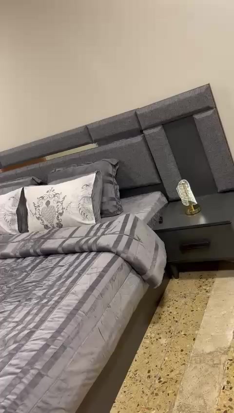 غرفه جديده للبيع مكان بغداد السيديه
رقم ***********
