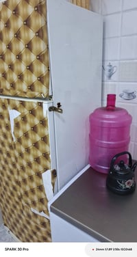 ثلاجه ب150+طباخ 125نظيفات شرط التجميد وطباخ عيون وفرن اتصال 0774083413...
