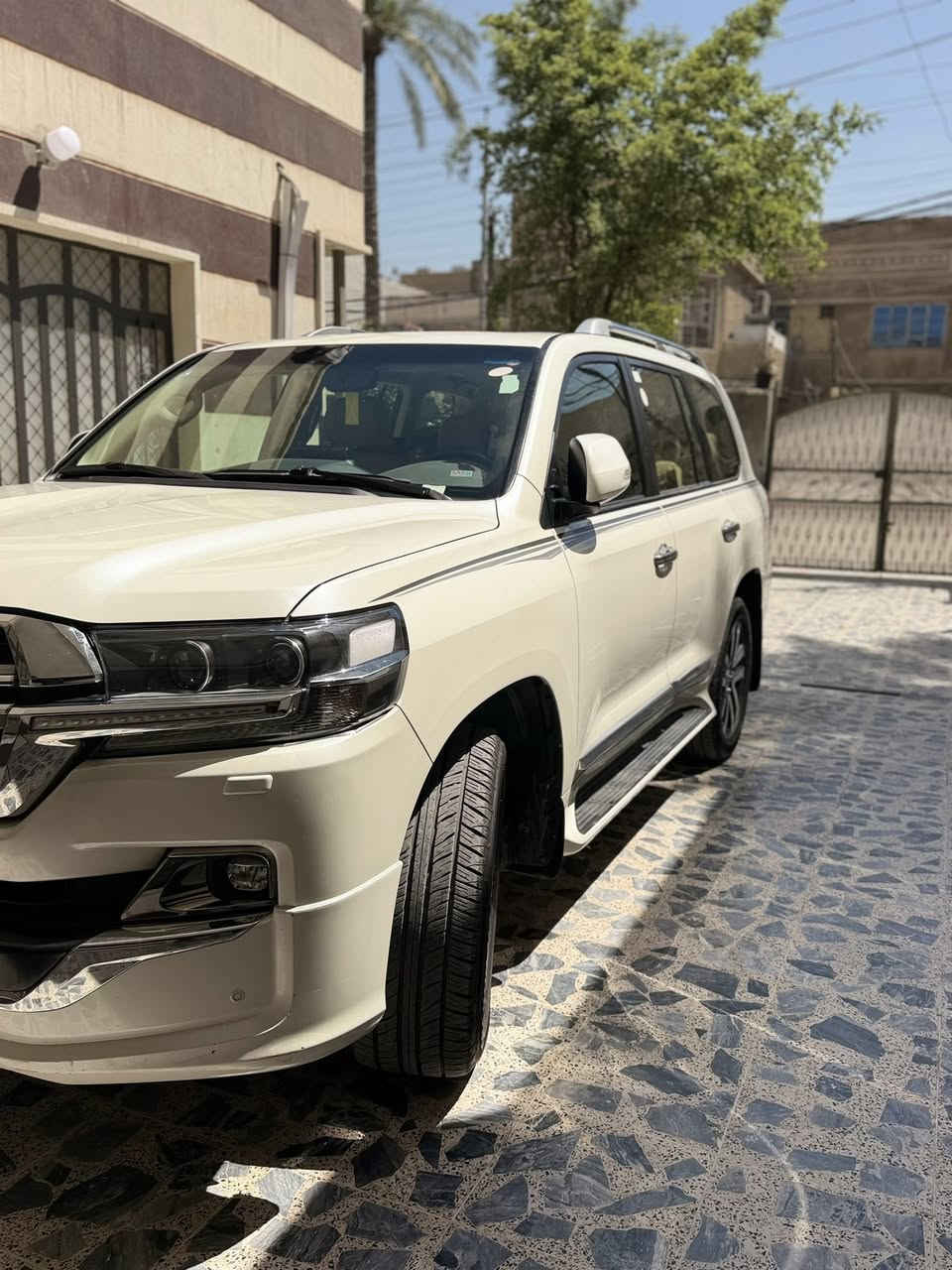 لاندكروز ٢٠١٩ رقم بغداد
ماشيه ٦٠
السعر ٥١٠$ 
مكاني بغداد 
***********
