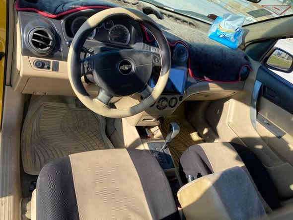 السلام عليكم
أفيو مؤسسه
2011
رقم دولي هيئه غرامات صفر
محرك أسترا
كير توماتيك
داخل لونين
مري كهرباء
جامات كهرباء
بدون ضرر بدون معجون مامصبوغه من الشركه
سياره جاهزه مباشره علشغل
للتواصل
***********
السعر 65 وبيها مجال قليل
