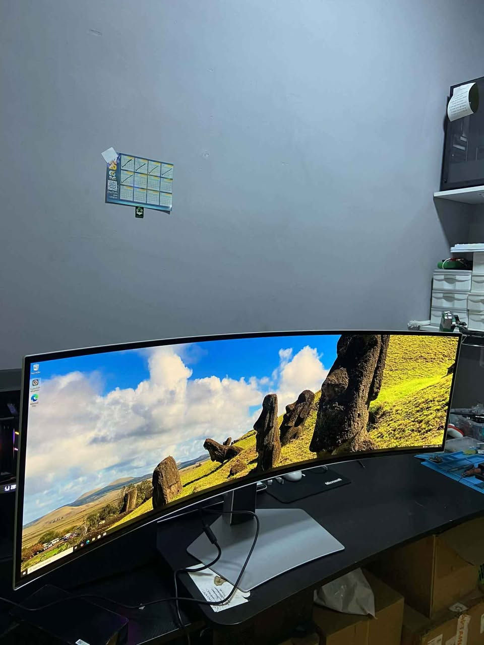 49ich
oled 
0.03ms
240hz

*********** كويسينجاك, أربيل
