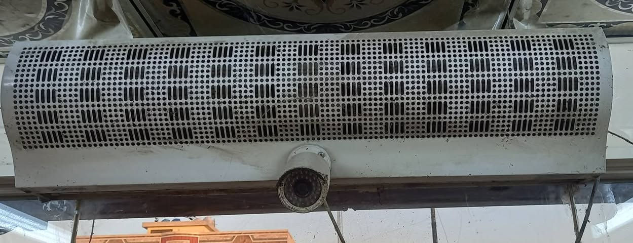 السلام عليكم اخواني الأعزاء
عندي هاي الأغراض ابيعها كلهن شلع مابيع واحد كلهن ولي ايريدهن هذا رقم تلفوني  *********** وسعرهن 150 الف الي محتاجهن ايخابرني مبردة قاطع هواء جهاز كبس كابسه كبيره وجهاز كبس ملازمه اسبايرو
