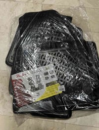 عندي ارضيات سبورتج عام روز لاين بسعر مناسب جدا جديد العنوان  بغداد علي...