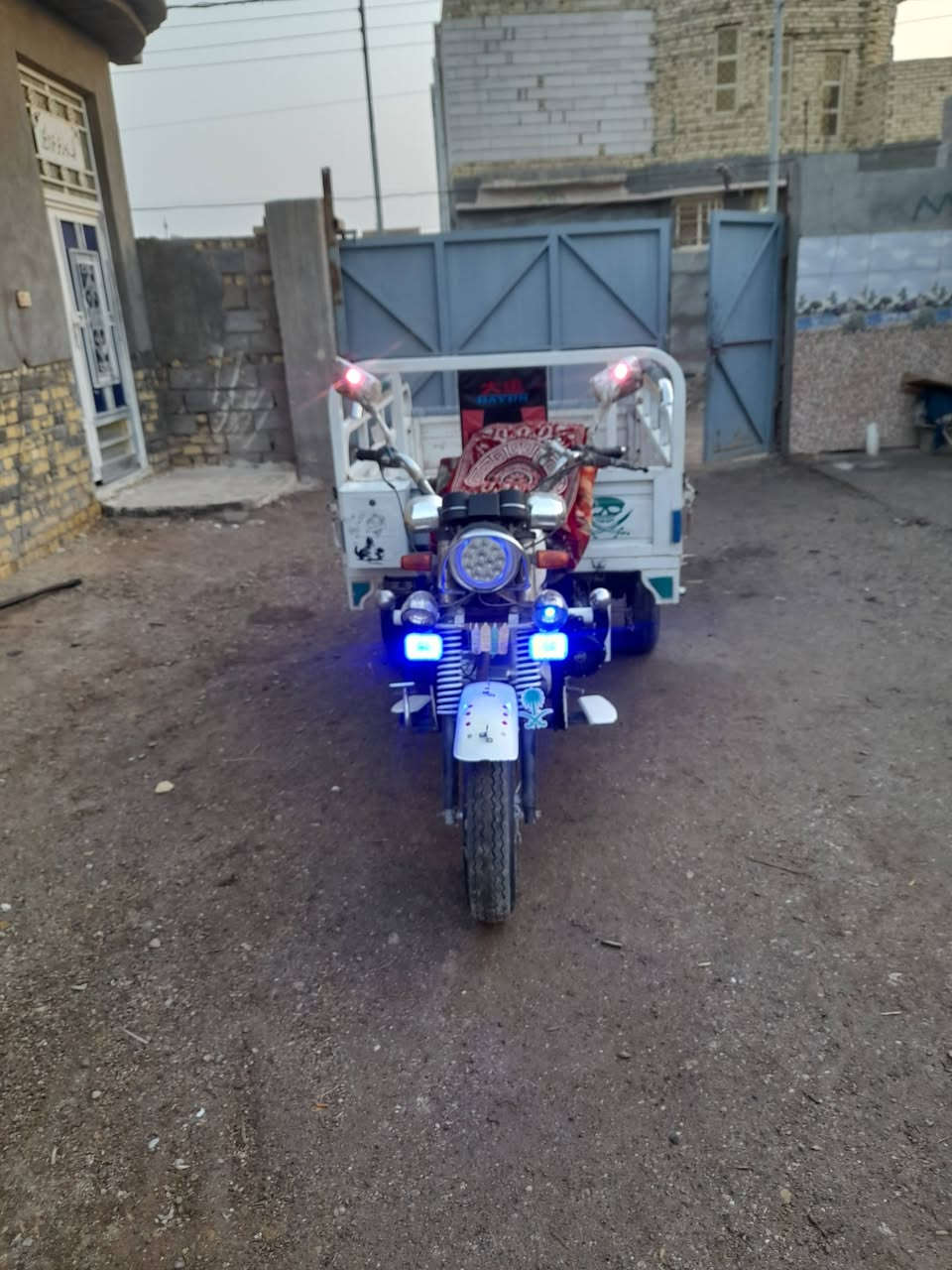 ستوته للبيع مديل 2019وراق
محرك بلكارتون توني شاده  سعر 1700
وبيه مجال ***********
