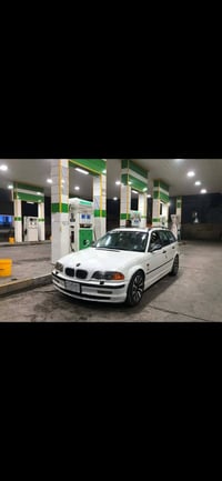 للبيع  BMW.  E46 2001 رقم بغداد مشروع وطني شرط الي يشتري يحول  مكينه 2...