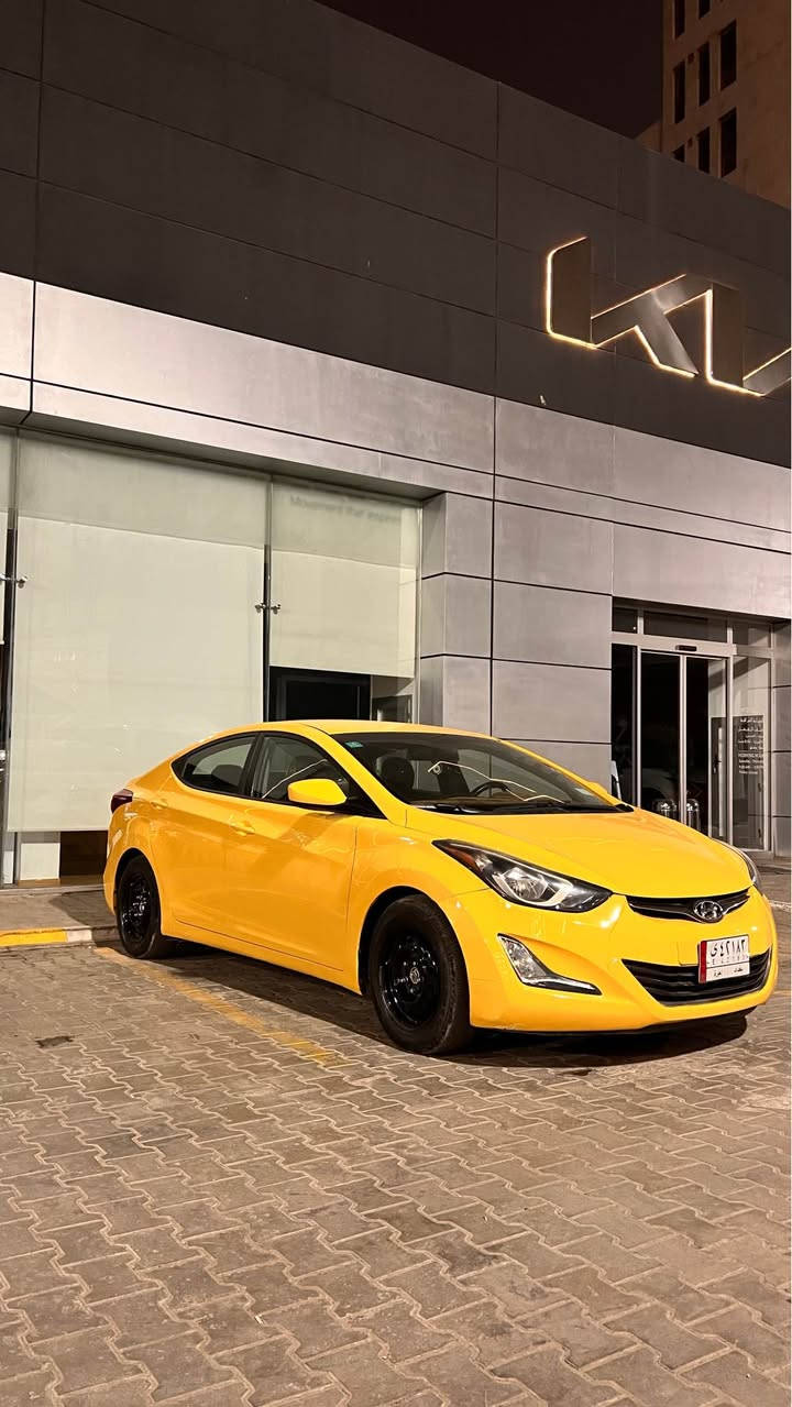 النترا 2016وارد امريكي 
حادثه خفيف مثل ما موضح بل صوره  بدون ايرباك
وبيه طخات بل جاملغات الخلفيه بل عراق 
السياره نقصه بس حداديه 
صبغه جديده مكينه 1800دوش
دوشمه كشنات وسفريات وصندوك
مال جناي سياره ليبل واحد 
السعر 115وبيه مجال 
مكاني بغداد الجديده
للاستفسار اكثر *********** بغداد, العراق
