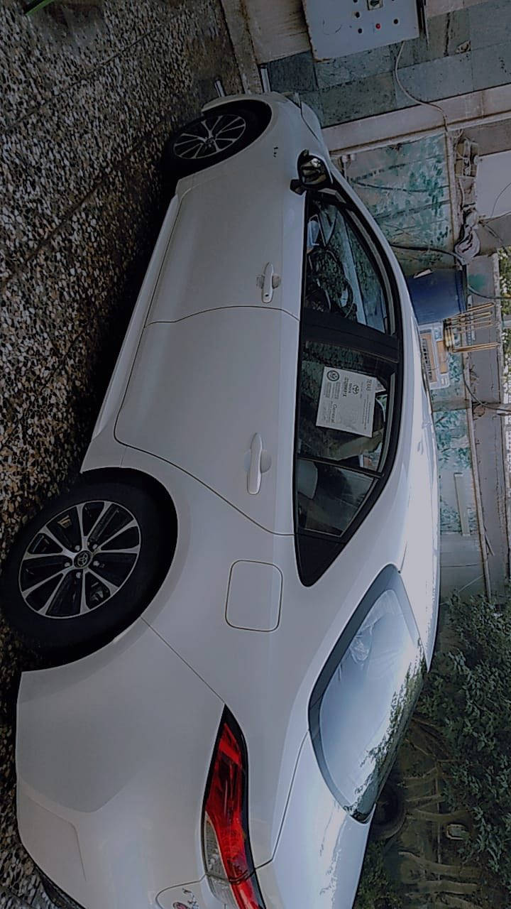 السلام عليكم كورلا هايبرد موديل 2025 مكفولة كفالة عامة رقم بغداد باسمي عارضها 152 وبيها مجال قليل مكاني بغداد رقم *********** موجود واتساب ماشية 27 الف
