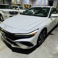 للبيع او مراوس النترا 2025 محرك 2000 دوش وارد امريكي حادثه جنطه وبارد ...