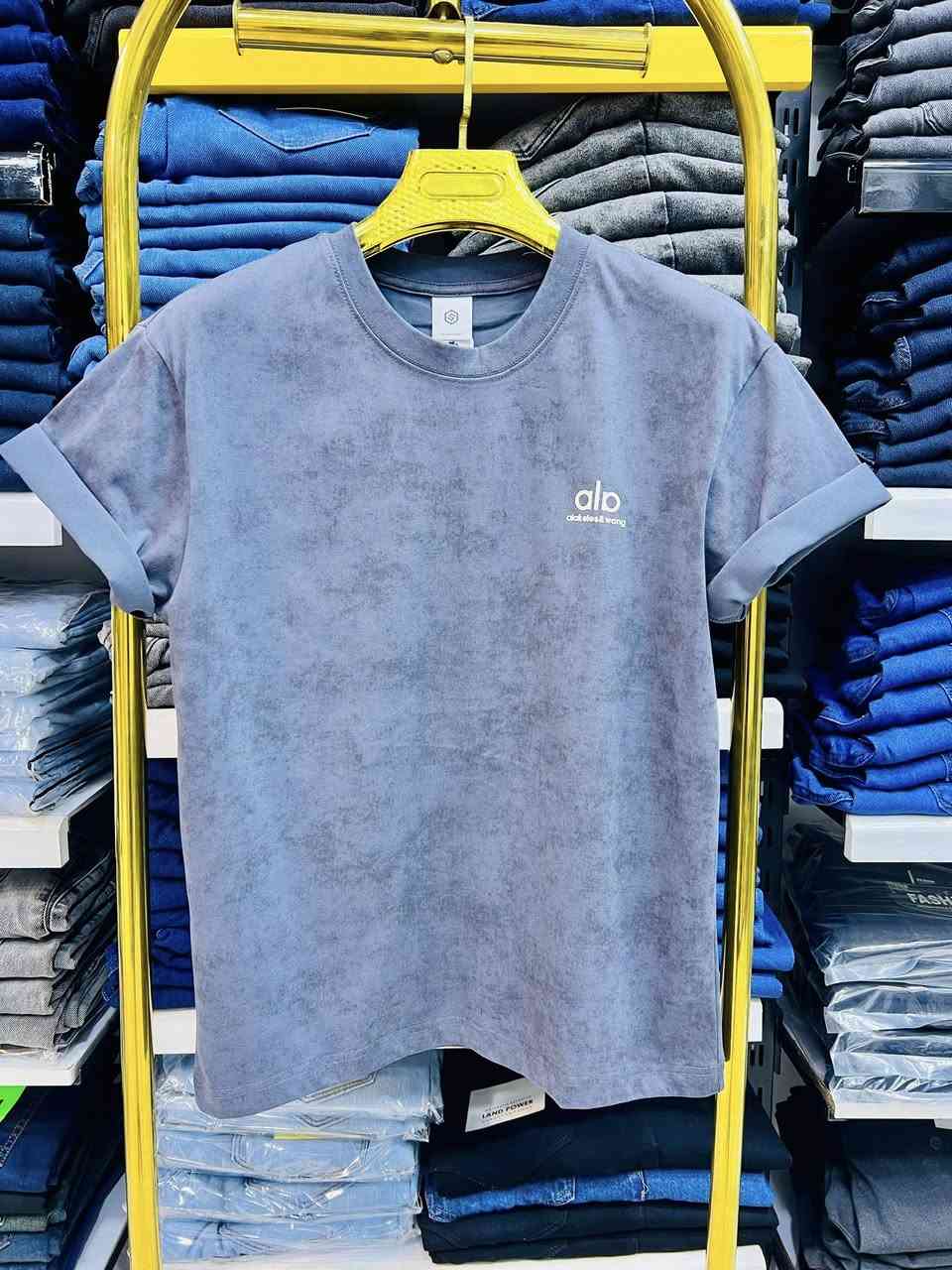 يا الله  
جديد جديد جديد 
ازياء محمد الرومي 
واسط قضاء الحي 
شارع الشيخ 💣💣🧨🧨


**إذا كنت صاحب هذا الإعلان وتريد حذفه لأي سبب، رجاءا أرسل رسالة إلى الدعم الفني**