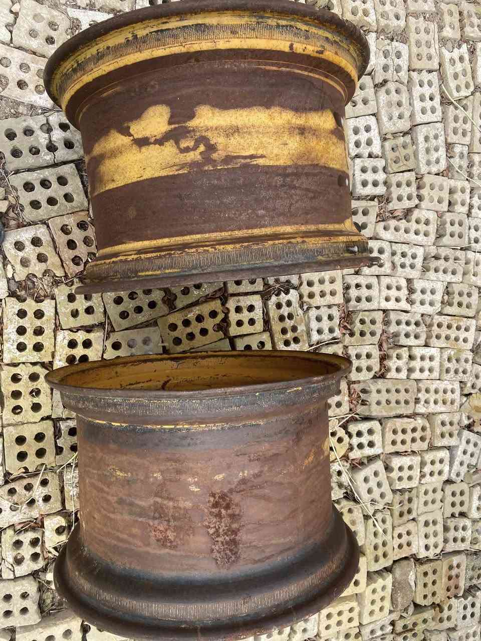 السلام عليكم وياله للبيع مال شفل عدد ثنين مكان بغداد ***********
