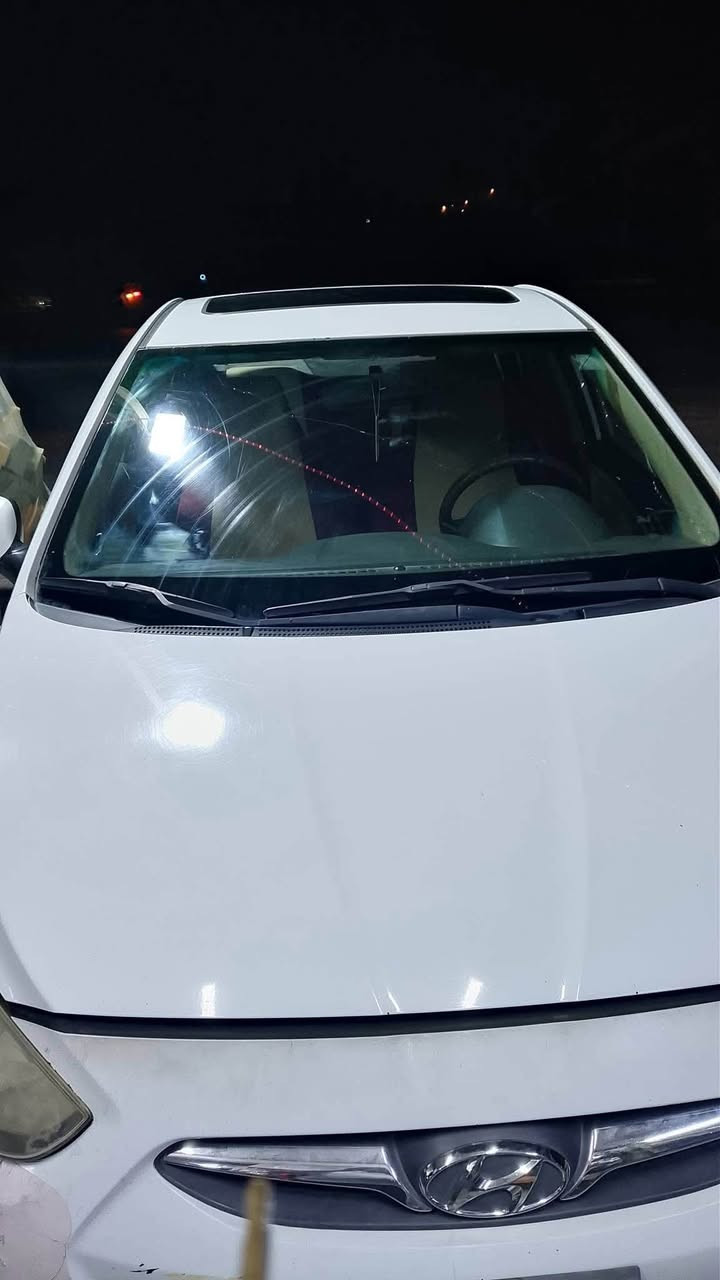 السلام عليكم اكسنت خليجي مكفوله من الضربه والصبغ والتبديل فقط طخات واضحات ع حطتهن بدون بارد مكينه مامفتوحه كير مامفتوح تبريد منضومه جديده بسمي سنويه جديده السعر 90 بيه مجال قليل اذا مراوس توسان سنتافيا ونتفق ع الفرق للاتصال ***********  كل تفاصل مذكوره
