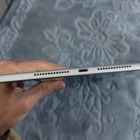 آيباد ٩ • ٦٤ • بسماية