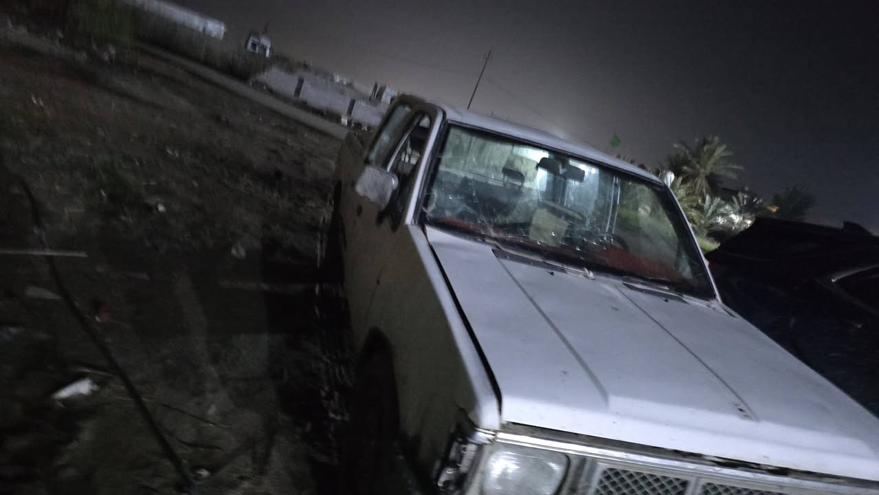 بيك نيسان موديل 92
مكينه ونجي 6گير عادي مكينه وگير شرط الرقم ذي قار ***********
