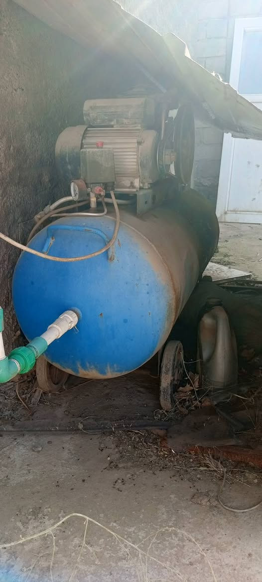 معمل pvc للبيع ثري فيز ماطورات وضع شركة وكاوية وكمبريسر سنكل
العنوان موصل سهل نينوى 
رقم الهاتف ***********
***********
