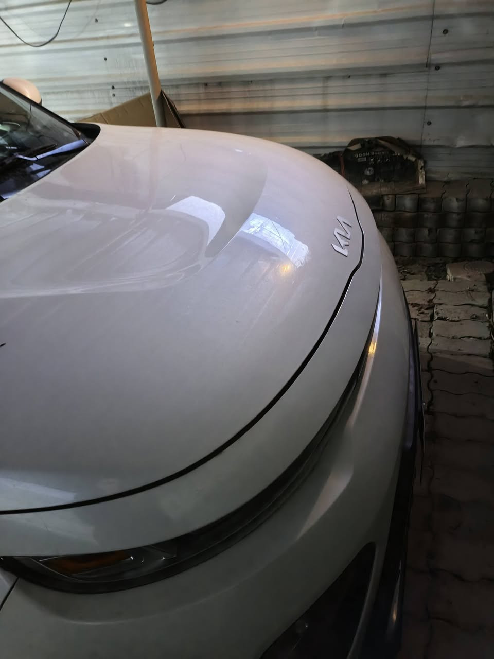 السلام عليكم للبيع سيارة صول موديل 2022 رقم شمالي العنوان بغداد حجم المحرك 2000 دوش حادث جاملغ اليسر ودعاميه خلفية نفس اللون ماشيه 80 ،، بسمي ،السعر ,140ورقة الاتصال على الرقم ,***********,,,,, تحياتي ،،،،،،،
