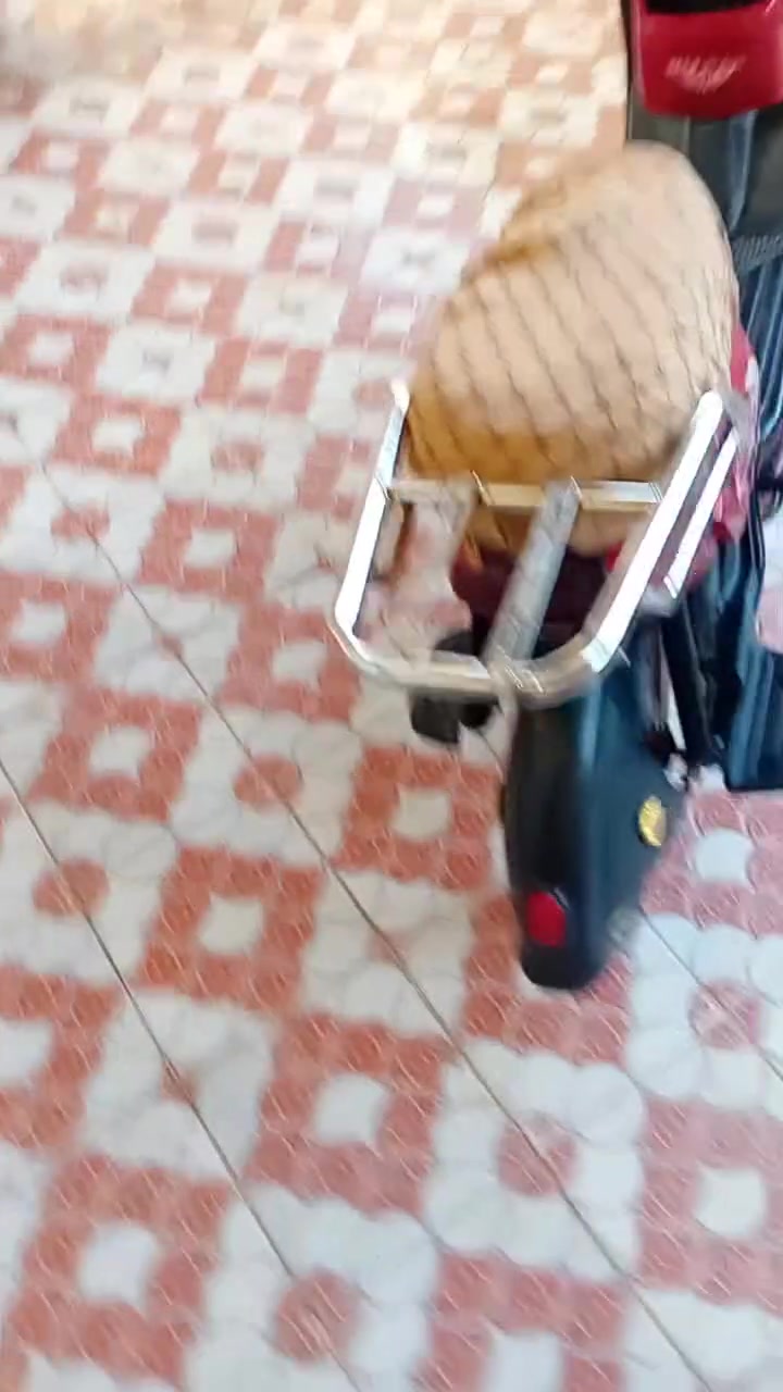 ماتشتغل حلل وخذ ابو الخصيب 
***********
