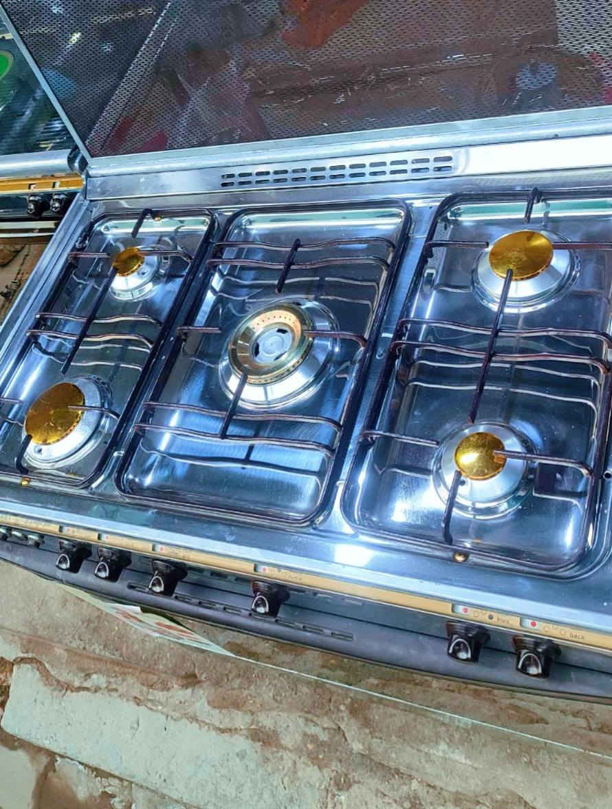 طباخ باله كريازي المصري الاصلي نظافة ونار 100% ✨ شغال العيون والفرن 🔥
متوفر توصيل داخل الناصريه والاقضية🚙 
وبيعنا شرط الفحص 🔥 

الحجز والاستفسار الخاص مفتوح 💬  ويتم الرد بأسرع وقت .


**إذا كنت صاحب هذا الإعلان وتريد حذفه لأي سبب، رجاءا أرسل رسالة إلى الدعم الفني**