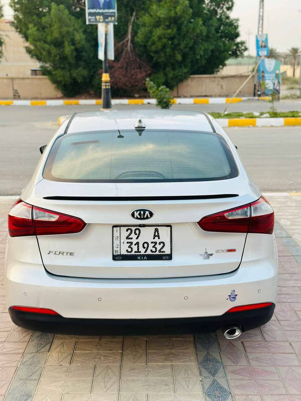 السلام عليكم سياره كيا فورتي أمريكيه للبيع موديل 2015 رقم واسط حره تحويل مشروع وطني الرقم الدولي ضررها تبديل جاملغ أمامي صبغ بنيد وصبغ الهلال الخلفي محرك ٢٠٠٠ شاشه كاميرا تحكم جهتين مرايات شفط ويل كروم تبريد حداديه السعر 105 ورقات وبيها مجال بسيط للشراي مكان السياره ناصريه الشموخ للإستفسار *********** *********** أرقامي بيهن واتساب ناصرية, ذي قار
