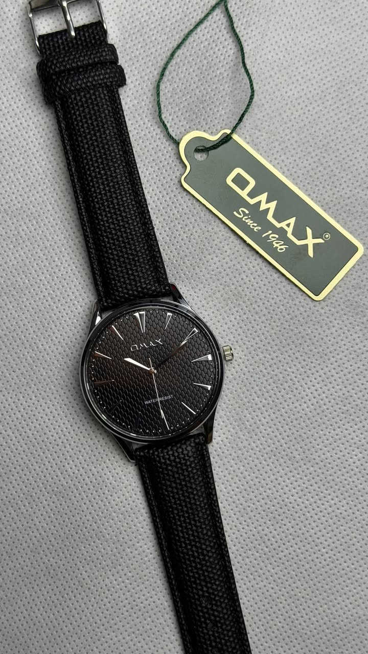 Omax 
اصلي ياباني مع المرفقات 
مينا  مميزة خلية نحل
سير جلد وكتان مميز 
ستانلس ستيل 
مقاومة للماء 

25 الف على اول تم


**إذا كنت صاحب هذا الإعلان وتريد حذفه لأي سبب، رجاءا أرسل رسالة إلى الدعم الفني**