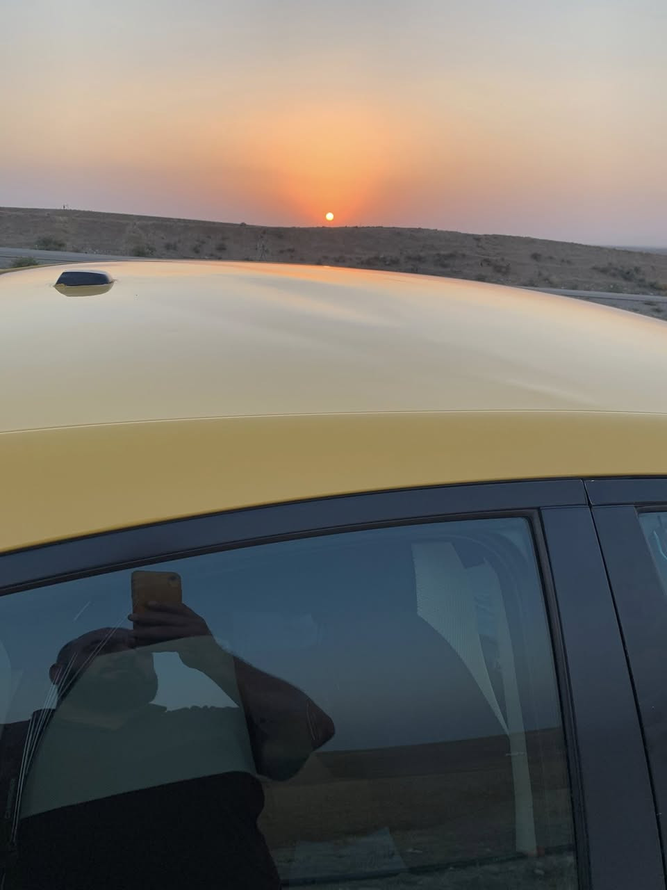 سلام عليكم جارجر البيع موديل 15بس معليه 18اليساره جاهزء من كلشي سعر 150بيها مجال وسياره ترهم مراوس خصوصي  او تكسي مكان سيارة موصل تكسي مكان اليساره   موصل رقم موبايل وبيه واتساب ***********
