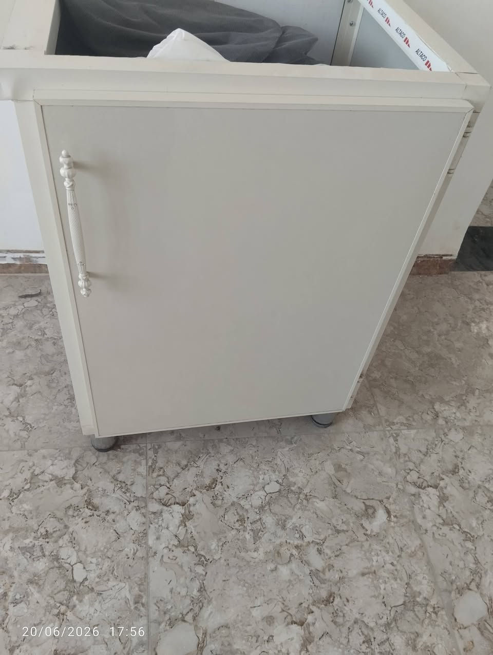 طباخ منضدي اربع عيون مع ميز مستعمل قليل مكان ابو غريب


**إذا كنت صاحب هذا الإعلان وتريد حذفه لأي سبب، رجاءا أرسل رسالة إلى الدعم الفني**