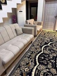 تخم عشرةمقاعد للبيع صناعة عراقي السعر ٢٨٠ وبيه مجال للشراي رقم الهاتف ...