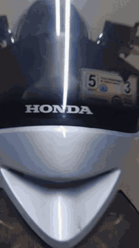 سلفر وينج • 600 سي سي • ورقه ونص