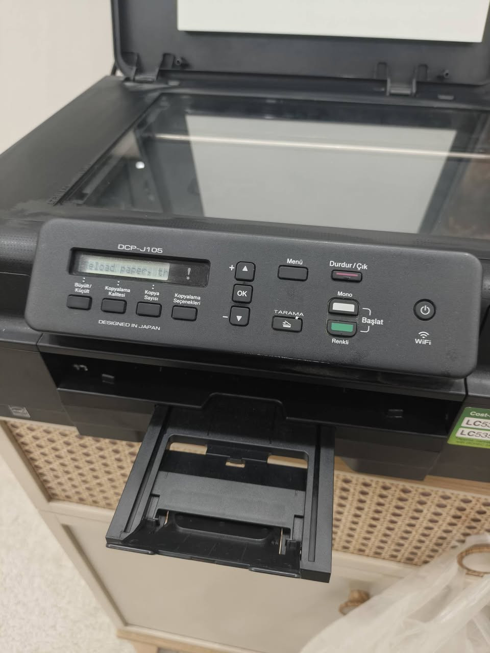 للبيع 
ملون لايعمل 
فقط اسود وابيض 
مكان كربلاء 
***********
