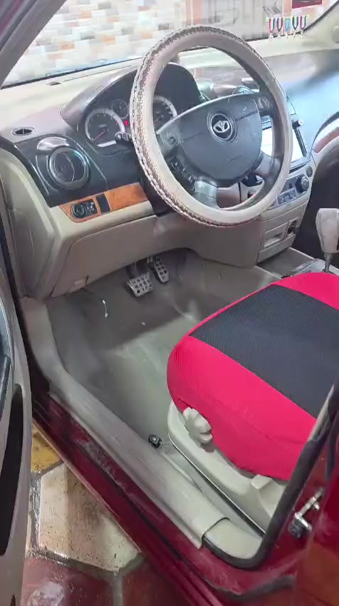 افيو خليجي 2007 رقم بغداد نكليزي بسمي السياره جديده مال جناي محرك جديد كير جديد حداديه جديده تبريد ثلج شاشه كامره لايت زنون علي ناصي زنون السياره مصبوغه حزام اثر جراد 
العنوان بابل مركز السعر 59 
***********
*********** ابو كرار
