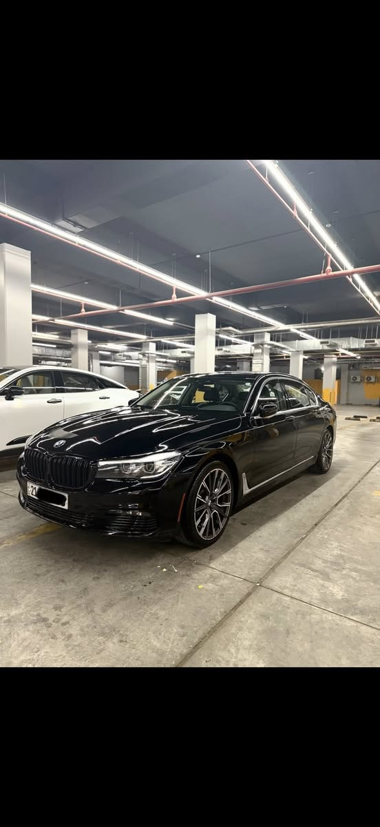 Bmw 740iL 2019 XDrive🚀🔥
کامێرای دواوە
دەرگا لارج
دەبڵ کارەبایی و هەوا
پانۆراما
گەرمکەرەوەی کوشن
سوکان هیتەر و کارەبایی
شاشەی گەورە
گێچ دیجیتاڵ
ئاوێنەی ڕادار
کۆنترۆڵی پلەی گەرمی ئۆتۆماتیکی
سیستمی کوژانەوەی ترافیک
یاریدەدەری برێک لە کاتی فریاکەوتن
لایتی پێشەوە لید
روناکی دەوروبەری ناوەوە
ئەپڵ کارپلەی
دەرگا شەفت
وایەرلێس چارج
١٦ سەماعە هارمان کاردۆن Logic Surround
درایڤ مۆد(Eco Pro, Comfort, Comfort Plus, Sport, Sport Plus, Adaptive )
پەردە
١١٨ هەزار میل ڕۆشتووە
گێر و مەکینە نەکراوەتەوەو کامل بە شەرت کارەبایی بە شەرت
سەیارەکە ٢ پارچەو یەک پەڵەی بۆیاخە بێ ناو گرتن بێ ئێر باگ.
***********
٢٩٨$ گەڵاو معامەلە.

