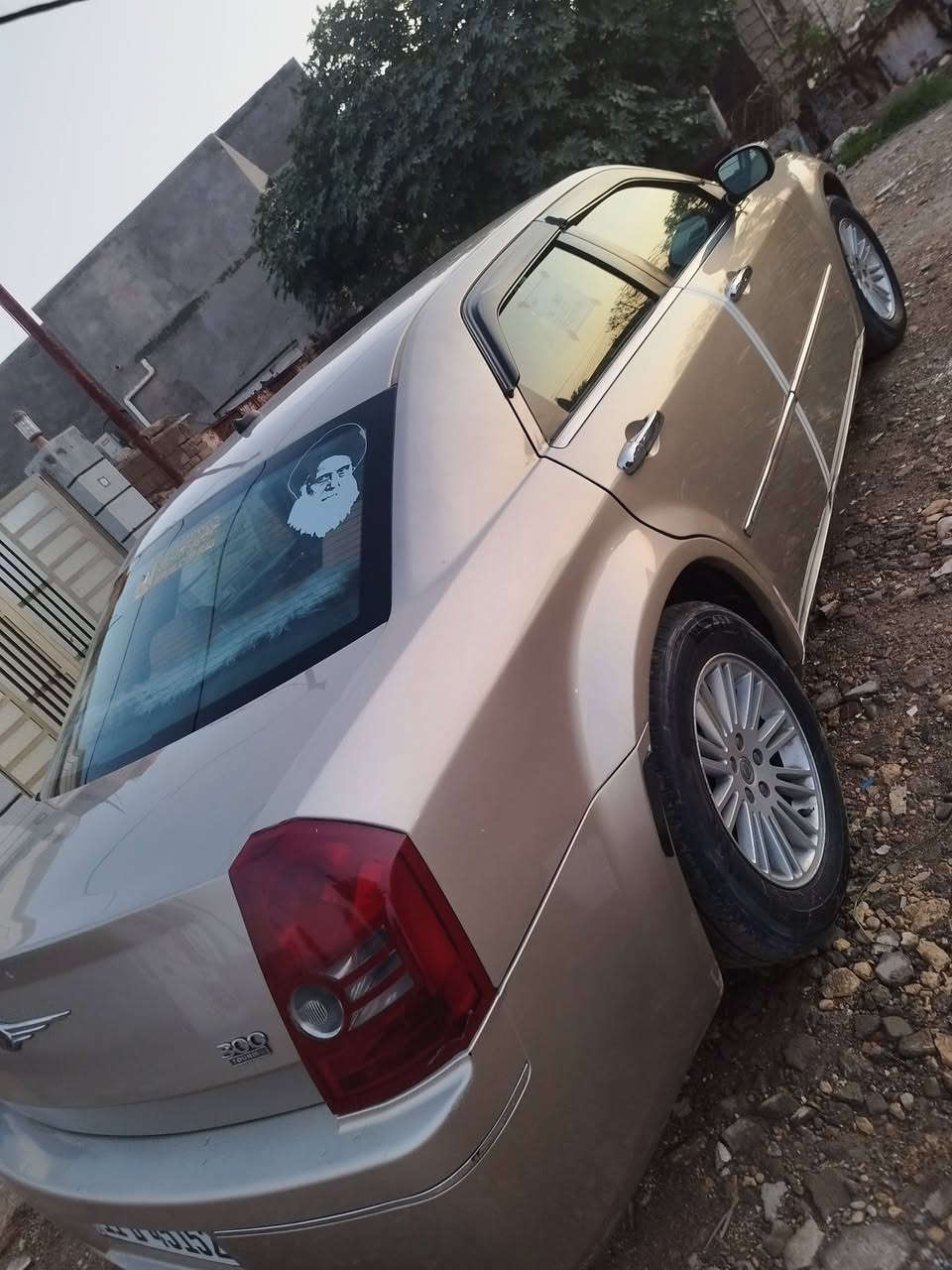 اوباما 2008 اصل جاهزه من كل النواحي بيه جاملغ الأماميي بي صبغ وحزام صبغ لجماليه كير ومحرك مكفولات تخم تاير جديد صدر الكدام ولوره قبل شهر مسويهن بسمي رقم بغداد انكليزي سنويه ل 27 ،،السعر 100 ،،و15 وبيه مجال ،،واذا اكو مراوس يوكن الفينيه نضيفه نتراهم ،،للعلم السياره ممشتغله ابد بس اروح بيه لدوام وبس الله وكيلكم


**إذا كنت صاحب هذا الإعلان وتريد حذفه لأي سبب، رجاءا أرسل رسالة إلى الدعم الفني**