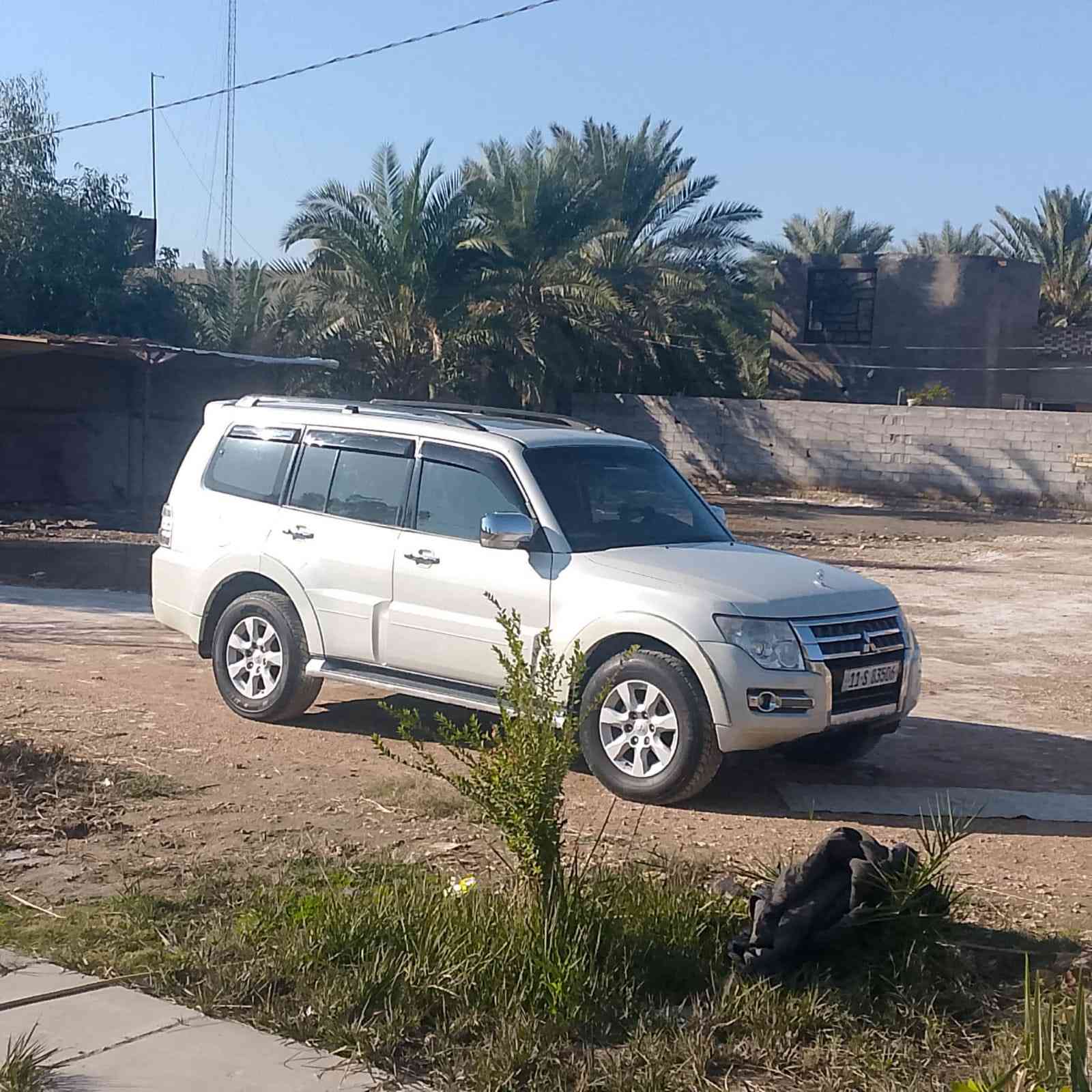 بسم الله رحمن رحيم

سلام عليكم 

الباجيرو

موديل:2010

مواصفات:حبتور فول (امبليفاير) 

ماشية:140  حقيقي دعامية إلى دعامية بشرط گير و مكينة بشرط

بدون صبغ و بدون ضربة حتى السبير ما نزلت

مكينة3500

سعر:.150 &ومرارس 

عنوان ؛ديوانيه السدير 

رقم تليفون: ‭0782 520 6547‬
