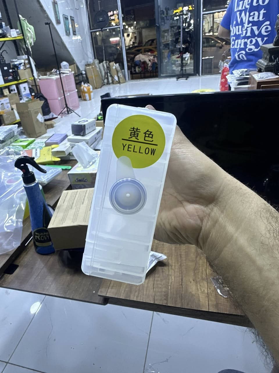 خزان حبر مال طابعة ينربط بالطابعات الحبر حتى يغذيها بحبر مستمر بدل الكارتريدج الصغير 
عندي من عندة ٥ قطع مع سرنجات الخاصة مالتها


**إذا كنت صاحب هذا الإعلان وتريد حذفه لأي سبب، رجاءا أرسل رسالة إلى الدعم الفني**