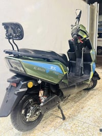 دراجهـه شحن للبيع نضيفه   بيه شخوط بسيطه بطاريات خير من الله 6بطاريات ...