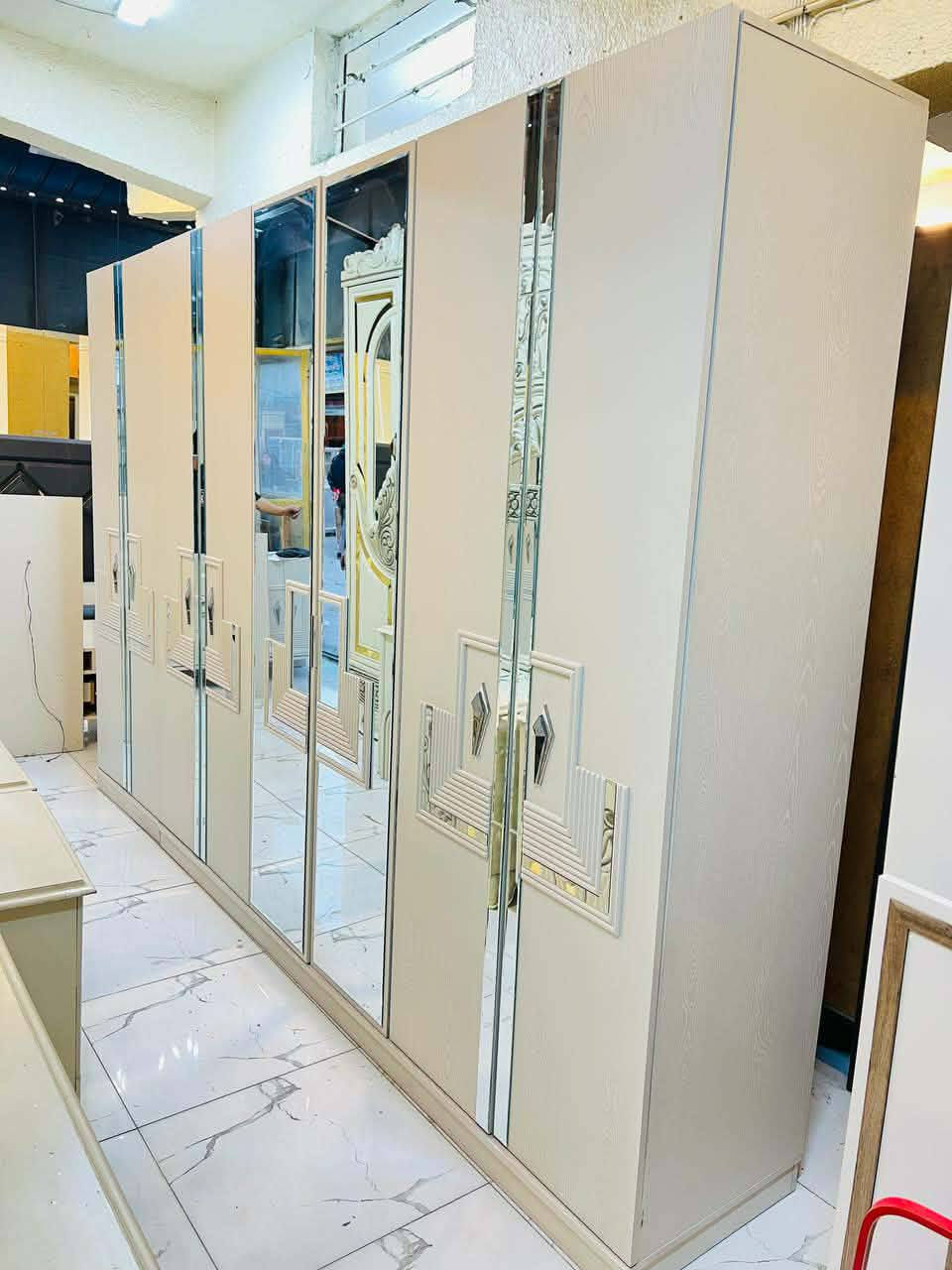 للبيع استفسار حجز وتساب ***********
