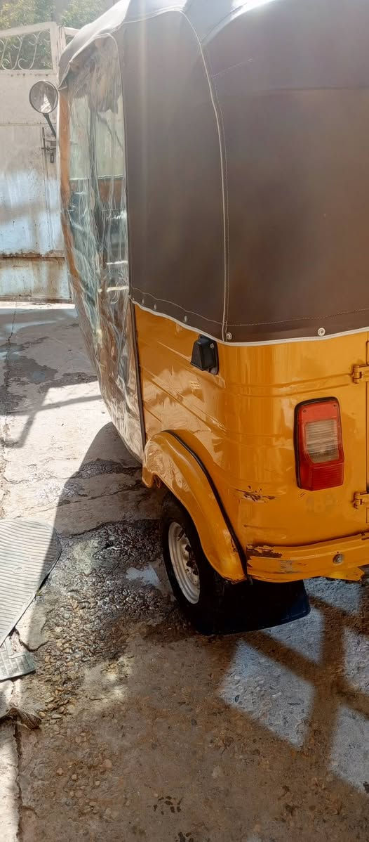 السلام عليكم تك تك للبيع 2019شهر ١٢ لبيع مرقمة بيهة دوس معمرة وبيهة طخة ليورة مرجعيهة بارد واضحة بل تصوير مكاني بغداد جسر ديالى القديم ***********
