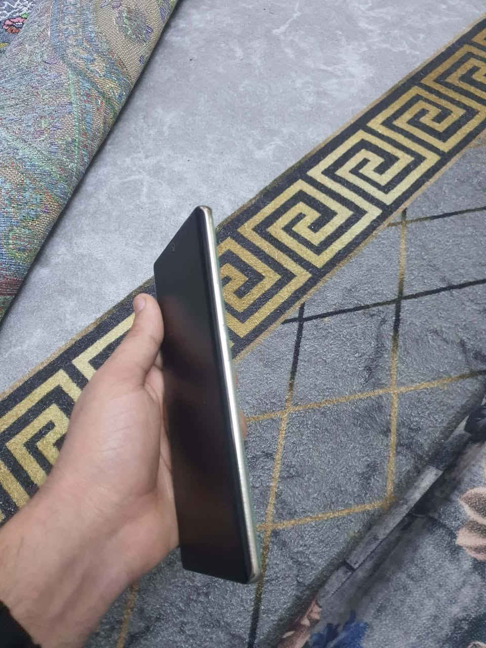 السلام عليكم اخوان للبيع جهاز تكنو سبارك 20برو بلاس شاشا منحنيه بصمه بل شاشا ذاكرة 256الرام 16 بوبجي 60فريم HDR  نضافه 100/99 بدون ملحقات 
عنوان بغداد 
سعر 180
واتساب متوفر 
***********
