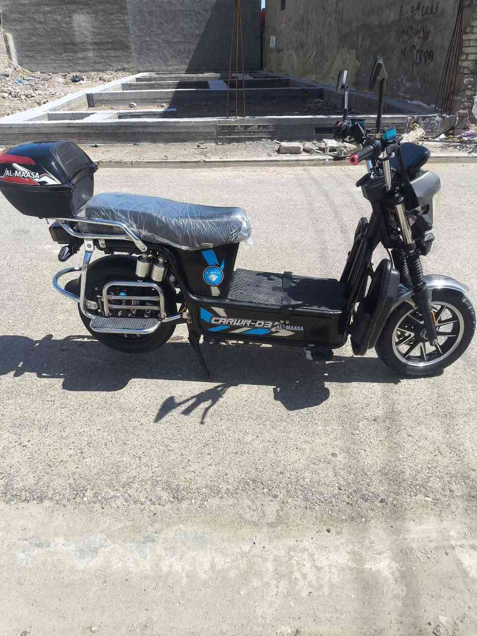 جبلي لبيع موديل 24 نوع الماسه بطاريات عشره ونص يقرن كهربائيات كلها شغاله اي نقص  مابيه جهاز مانع سرقه تحكم عن بعد بصمتين وسويجين نشرات جانبيهه
خمسه باتري  دراجه كل نقص مابيه اخت الجديده 
***********
+9647827587898
سعر 475
