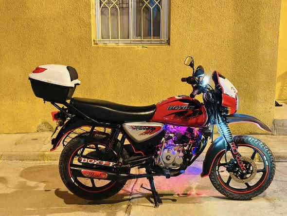 سلام عليكم موطور بوكسر للبيع موديل 2022مكفول من كلشي مسجل سنويه ولوحات تحويل ثاني يوم يرهم نقد وأقساط حسب الاتفاق ويرهم  مراوس 
***********
