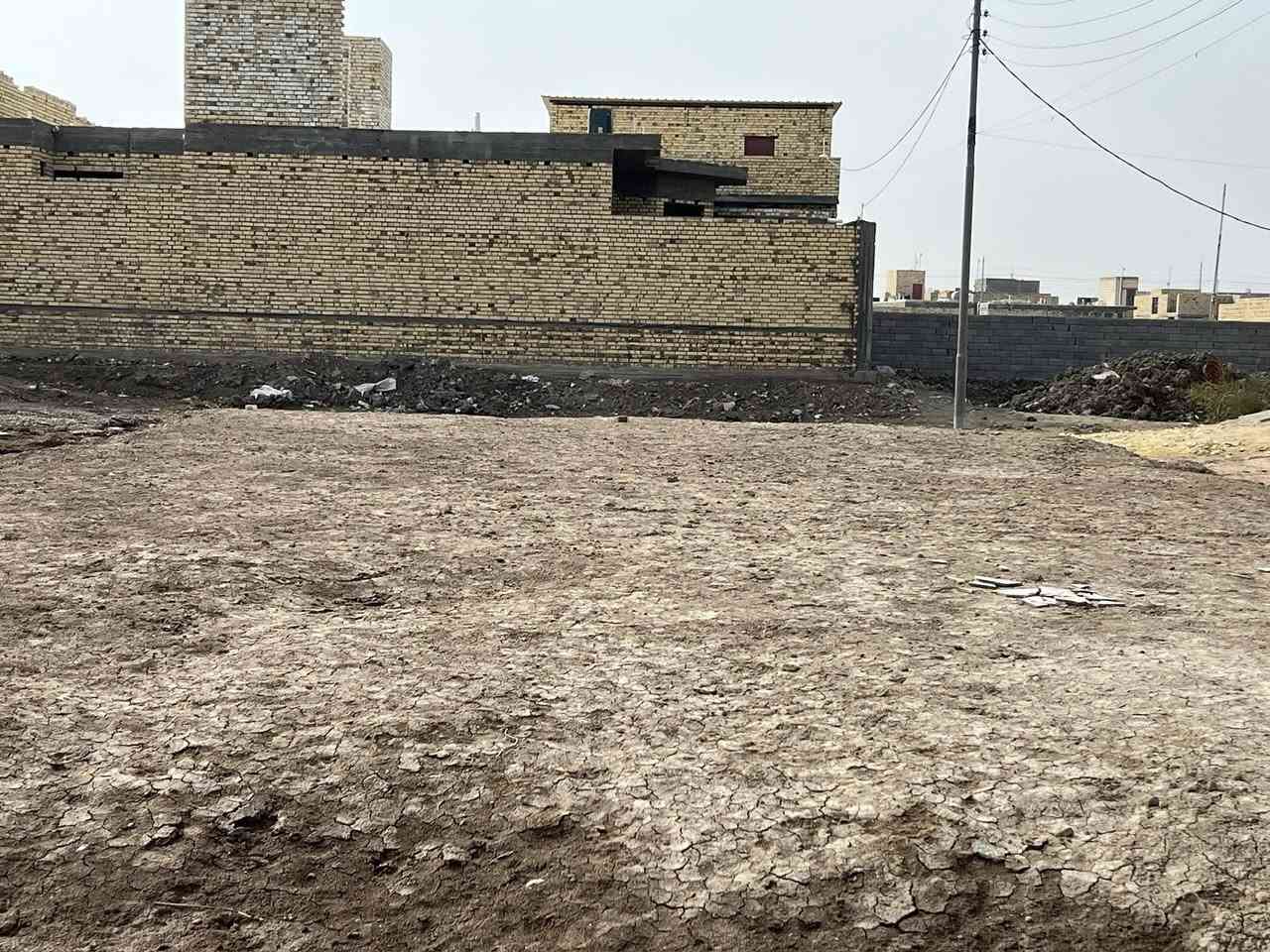 قطعه 200 متر ركن سند 25 بيه وصل تطويب محدوله جاهزه للبناء منطقه مسكونه مكانه خنيطله حي المهندسين  للاستفسار 
***********
