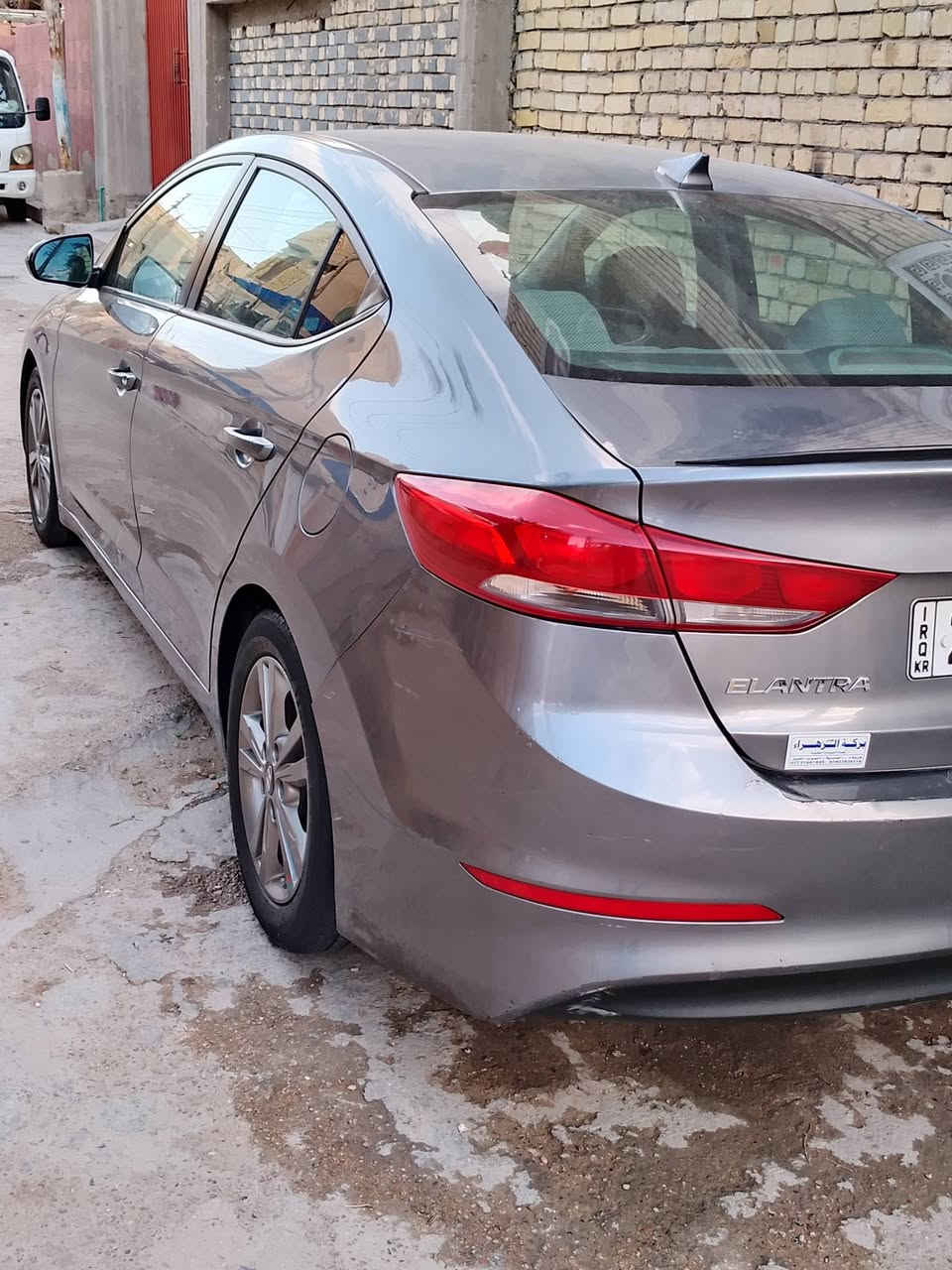 السلام عليكم اخوان من رخصت الادمن مديل 18
سياره رقم شمالي نضيفه واحلى من صورا تخبل ترايها حلو وين متريد مكينه 2000 ضربتها دعاميه امامي وجاملغ امامي فقط بدون دواخل تحكم سترين شاشه كامره حساسات تبريد تدفة كله شغال ويل كب مالتها سعرها 140 وبيها مجال قليل حك جيهة ولطيبين الرقم  ***********
