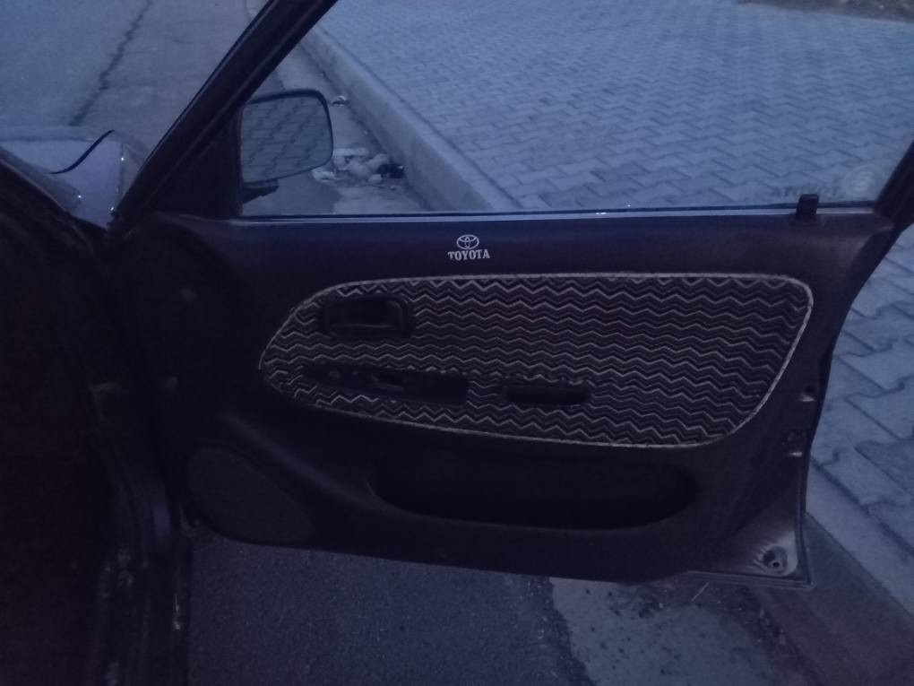 السلام عليكم مكلف بلنشر كورله موديل 1993 مكينه وكير مكفولات تبريد ثلج صدر امامي خلفي جديد كهربائيات كلها شغاله رقم بغداد نكليزي ظربتها الجاملغ الخلفي تنباع عله ظربتها السياره جديده وجاهزه السعر 30قفل ***********
