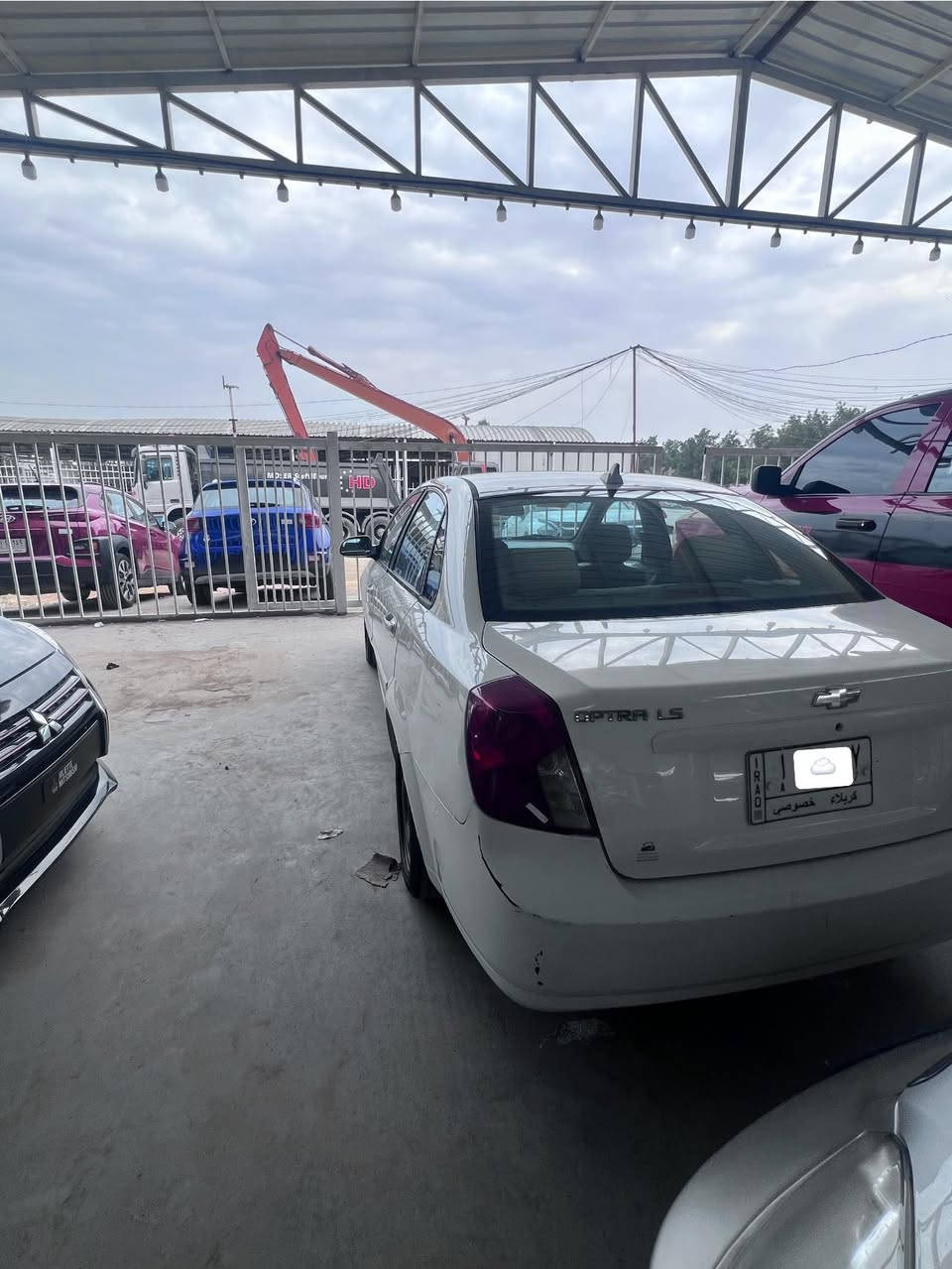 للبيع. موديل 11خليجي 
رقم  كربلاء. سياره كشرها حلو وبيها سونار 
محرك جديد قبل 3شهر مبدله تبريد ❄️ تخم تاير 
كهربائيات كله شغاله 
مكاني كربلاء سعر 73 $
0780 4412818
