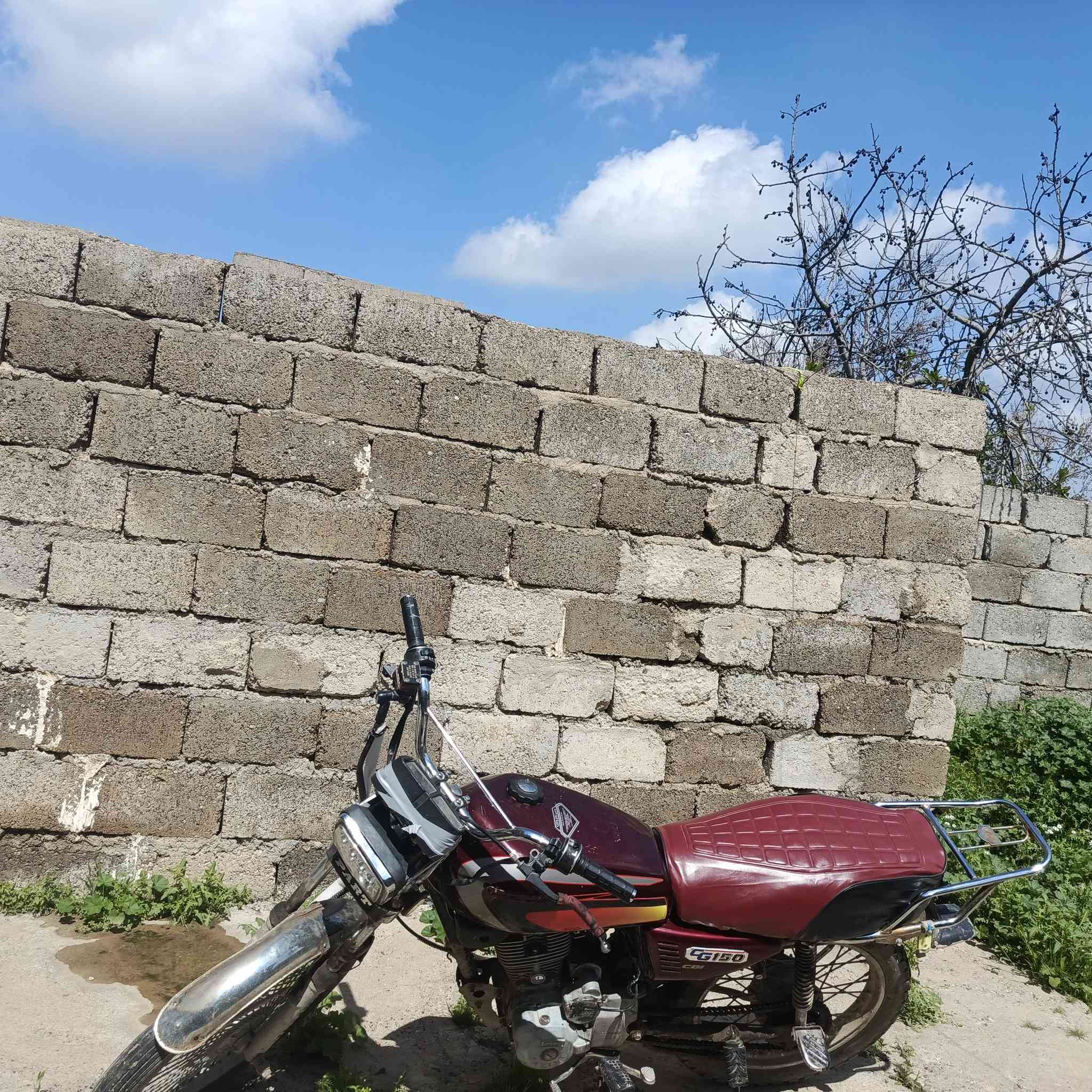 السلام عليكم موطور للبيع شرط شقل وامشي محرك دمعة لاصرف ولا نفخ السعر 240 وبي مجال الشراي خاص


**إذا كنت صاحب هذا الإعلان وتريد حذفه لأي سبب، رجاءا أرسل رسالة إلى الدعم الفني**