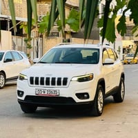 للبيع جيب بزون موديل 2019 السعر 127 كفاله عده ربع جاملغ خلفي صبغ بجم ك...