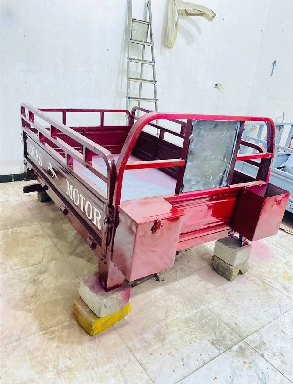 سمكره وصبغ حراري
بديات شاصي 
البصره 
قضاء المدينه 
الشروق 
*********** كرار الصباغ
