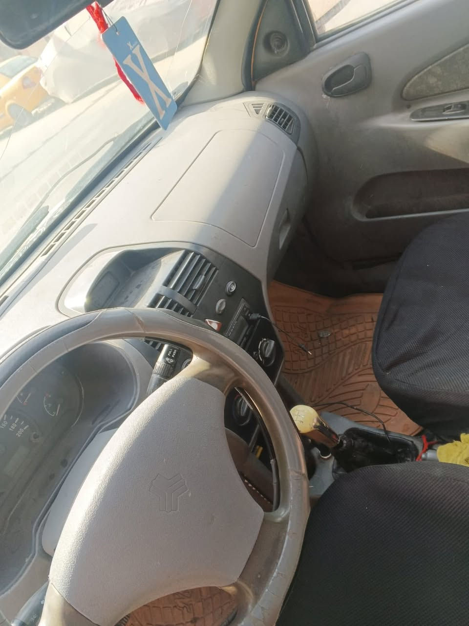 يالله السلام عليكم
للبيع سياره نوع طيبة
موديل 2015
كفاله كير محرك تدفئه تبريد 
صدر جديد رقم بغداد 
السعر ٢٨ وبيها مجال للاستفسار 
***********
