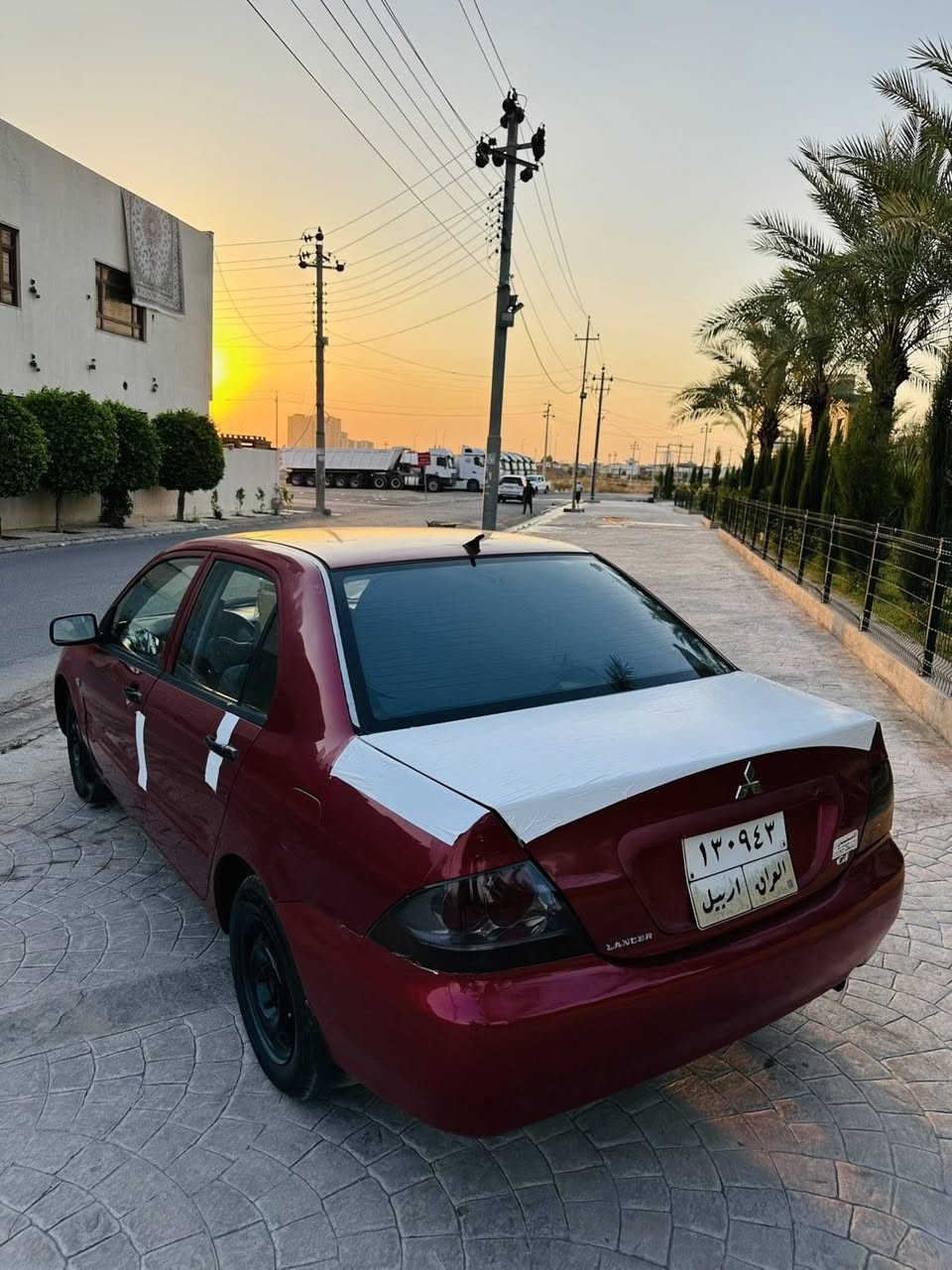 لانسەر ٢٠٠٧ تۆماتیک
سەیارەکە حزام نییە بە حزام ئەیفرۆشم
گیرو مەکینەو کارەباییات بە شەرت
پێشی جەمپێکی هەیە 
سندوقی ئەزیتی کەمی هەیە   
گۆرینەوەش ئەکەین
نرخی ٦٢ مەجالی برایانە
ژ مارە مۆبایل     ***********
                 0751 726 516 أربيل, العراق
