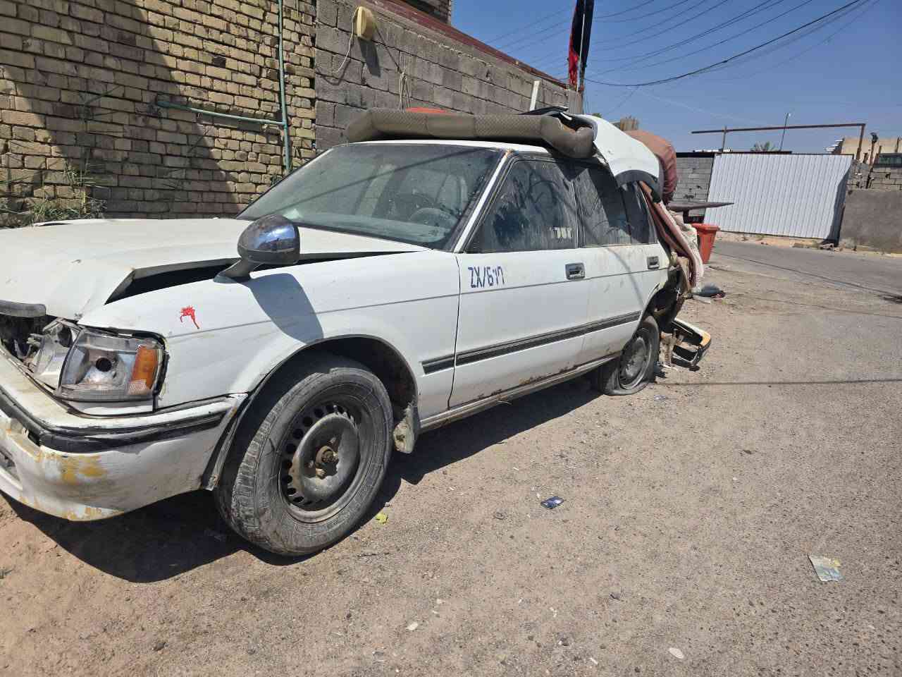 السلام عليكم سيارات ثنين للبيع ارنب ابيض وارنب لون نيلي الارنب النيلي ادوات والرنب البيض أصولي للبيع السعر 35 وبيهن مجال رقم الهاتف***********/***********
