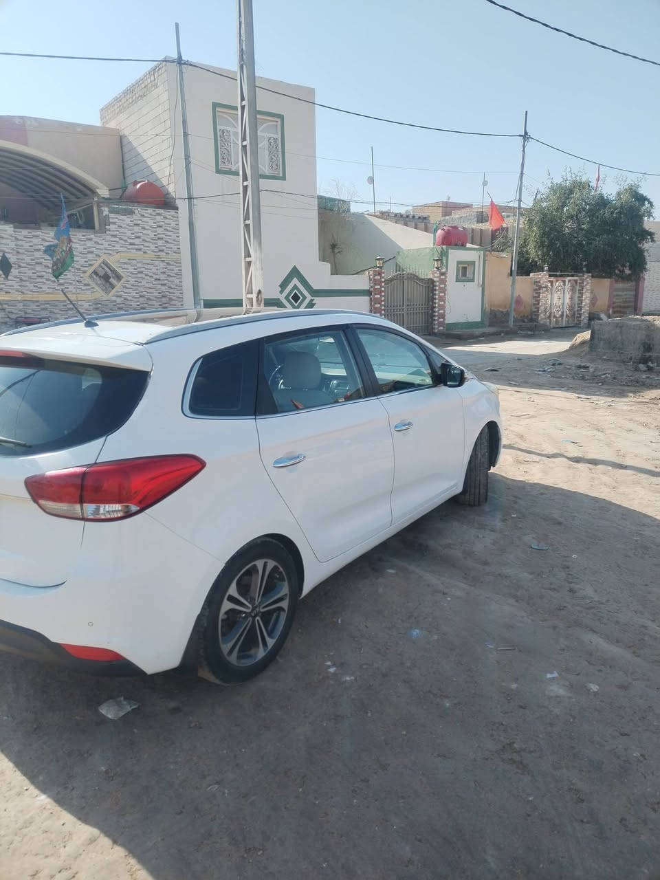 السلام عليكم كيا كارنز رندو موديل 2014 رقم    أربيل 7راكب محرك اربعه سلندر حجم 2000/جيدي اي/ اقتصادي بشكل / كير 6نمر/حادثه جفيه
***********  ديوانية
